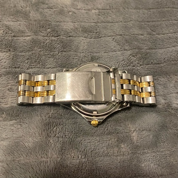 Wenger Swiss Military Watch - Picture 9 of 12